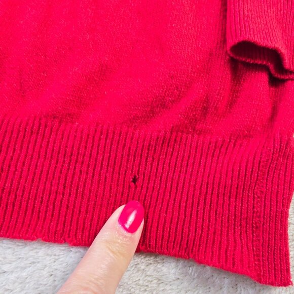 Vintage Cashmere Sweater Womens 38 Small Red Snow Lotus Soft FLAW Cutter Piece - Picture 11 of 15